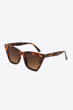 FAME IS RELATIVE POLYCARBONATE SUNGLASSES